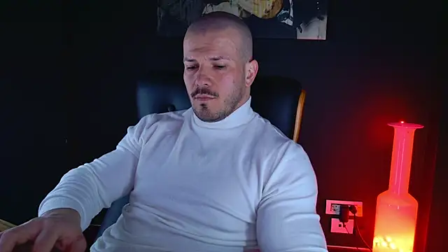 Snapshot of AngeloEric chatting on 12-09-24, 12:30 AngeloEric online show from 12-09-24, 12:30