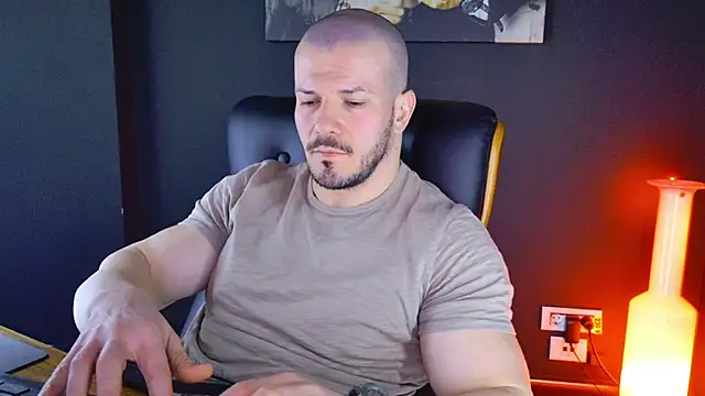 Snapshot of AngeloEric chatting on 01-23-25, 08:57 AngeloEric online show from 01-23-25, 08:57