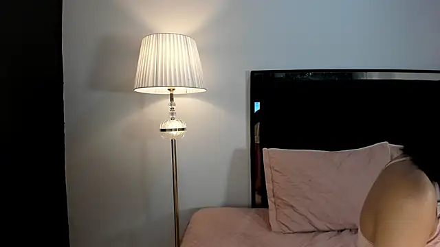 lilithTeen1  online show from 03-22-26, 10:35