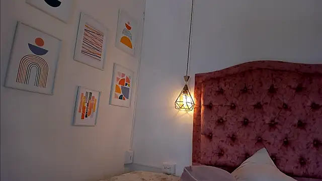 aprill21  online show from 12-02-24, 01:46