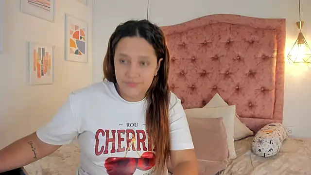 aprill21  online show from 03-17-25, 02:01