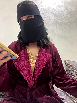 Snapshot of jijijoudia chatting on 11-17-25, 11:54 jijijoudia online show from 11-17-25, 11:54