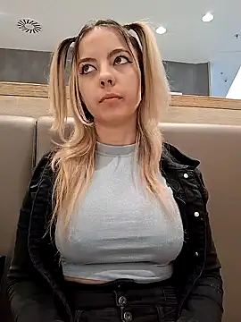 allinqueen online show from 02-24-25, 08:38