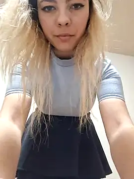 allinqueen online show from 02-26-25, 04:03