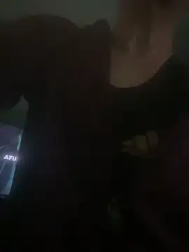 laye19 online show from 04-18-26, 07:01