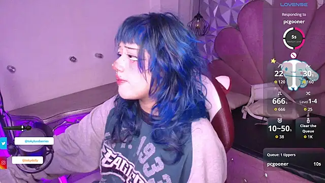 toky doll online show from 09-22-25, 09:06