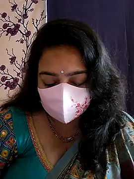 Snapshot of neelu-hoty chatting on 01-08-25, 04:44 neelu-hoty online show from 01-08-25, 04:44