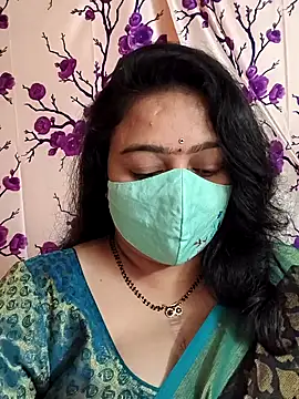 Snapshot of neelu-hoty chatting on 01-23-25, 04:04 neelu-hoty online show from 01-23-25, 04:04