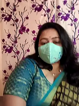 Snapshot of neelu-hoty chatting on 01-24-25, 07:19 neelu-hoty online show from 01-24-25, 07:19