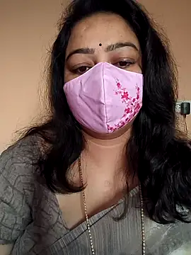 Snapshot of neelu-hoty chatting on 01-31-25, 02:15 neelu-hoty online show from 01-31-25, 02:15