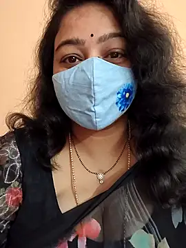 Snapshot of neelu-hoty chatting on 02-02-25, 04:43 neelu-hoty online show from 02-02-25, 04:43