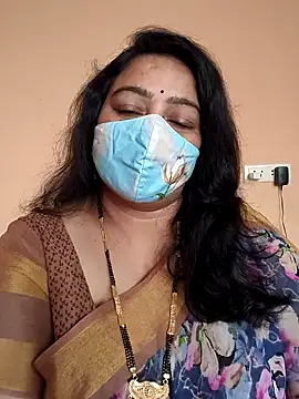 Snapshot of neelu-hoty chatting on 02-05-25, 03:45 neelu-hoty online show from 02-05-25, 03:45