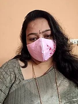 Snapshot of neelu-hoty chatting on 02-06-25, 02:37 neelu-hoty online show from 02-06-25, 02:37