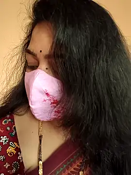 Snapshot of neelu-hoty chatting on 02-08-25, 03:52 neelu-hoty online show from 02-08-25, 03:52