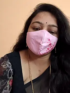 Snapshot of neelu-hoty chatting on 02-10-25, 01:44 neelu-hoty online show from 02-10-25, 01:44