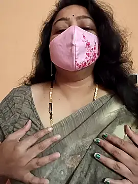 Snapshot of neelu-hoty chatting on 02-11-25, 01:20 neelu-hoty online show from 02-11-25, 01:20