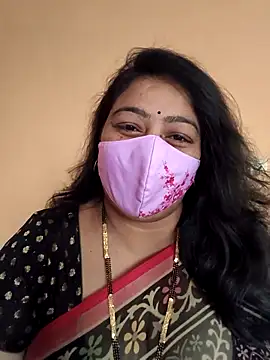 Snapshot of neelu-hoty chatting on 02-24-25, 06:38 neelu-hoty online show from 02-24-25, 06:38