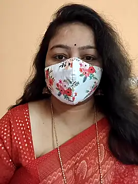 Snapshot of neelu-hoty chatting on 03-04-25, 03:04 neelu-hoty online show from 03-04-25, 03:04