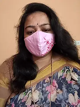 Snapshot of neelu-hoty chatting on 03-06-25, 12:43 neelu-hoty online show from 03-06-25, 12:43