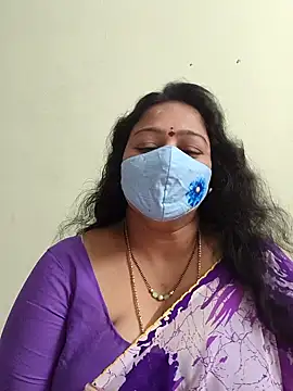 Snapshot of neelu-hoty chatting on 09-20-25, 01:01 neelu-hoty online show from 09-20-25, 01:01