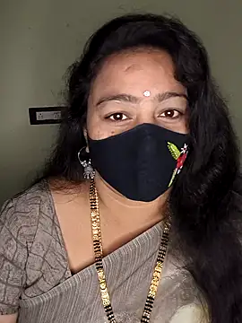 Snapshot of neelu-hoty chatting on 10-11-25, 12:15 neelu-hoty online show from 10-11-25, 12:15