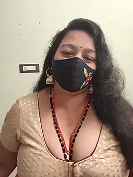 Snapshot of neelu-hoty chatting on 10-12-25, 12:15 neelu-hoty online show from 10-12-25, 12:15