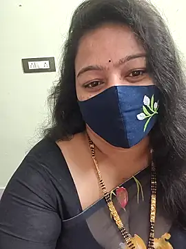 Snapshot of neelu-hoty chatting on 02-18-26, 09:49 neelu-hoty online show from 02-18-26, 09:49