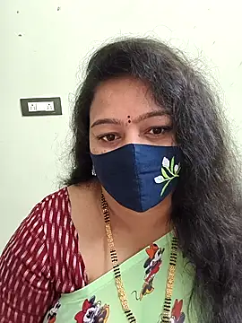 Snapshot of neelu-hoty chatting on 02-19-26, 01:18 neelu-hoty online show from 02-19-26, 01:18