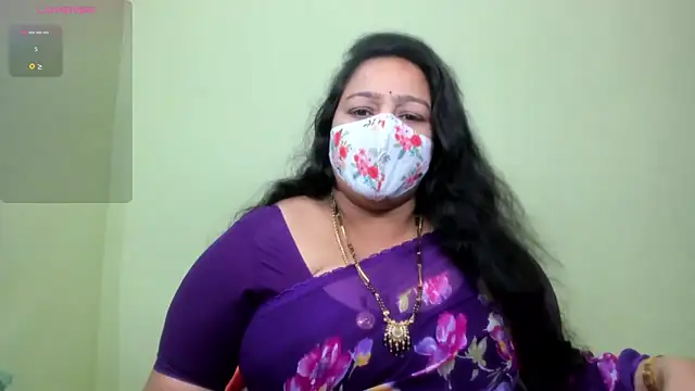 Snapshot of neelu-hoty chatting on 05-31-26, 12:34 neelu-hoty online show from 05-31-26, 12:34