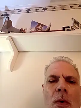 Hand69someguy online show from 03-22-25, 03:09