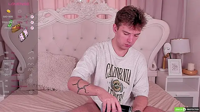 ArthurWhitee online show from 09-20-25, 08:15