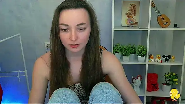  Barbie Kiss  online show from 03-11-26, 12:11