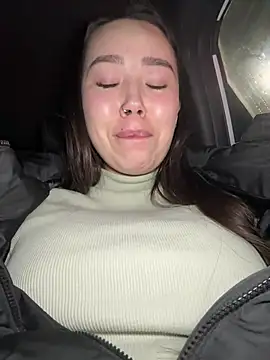 Snapshot of Asian_Asami chatting on 03-08-25, 06:37 Asian Asami online show from 03-08-25, 06:37