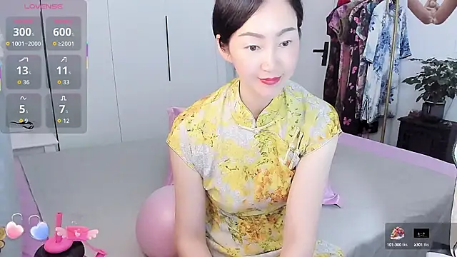 paopao-a online show from 10-13-25, 04:07