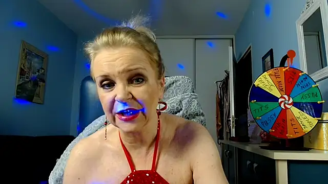 Snapshot of sexyjennyeu chatting on 01-15-25, 08:48 sexyjennyeu online show from 01-15-25, 08:48