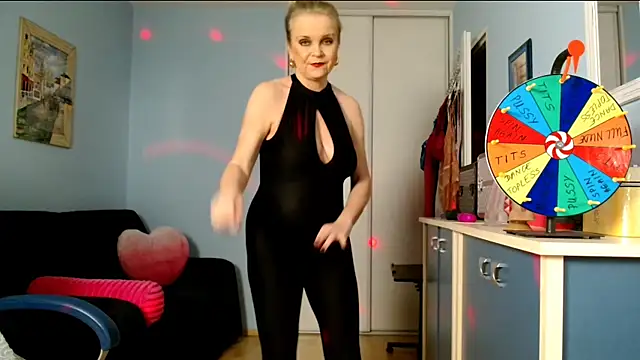 Snapshot of sexyjennyeu chatting on 01-29-25, 09:17 sexyjennyeu online show from 01-29-25, 09:17