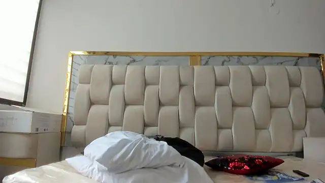 Snapshot of Hanna_lens chatting on 01-11-26, 03:39 Hanna lens online show from 01-11-26, 03:39