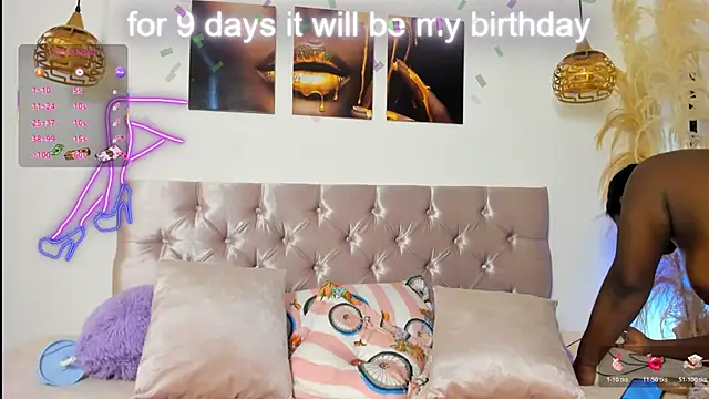 Snapshot of alanavega11 chatting on 11-21-25, 12:59 alanavega11 online show from 11-21-25, 12:59