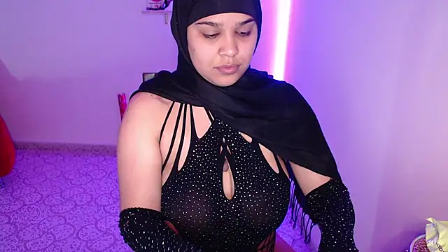 Snapshot of VenussTits97 chatting on 03-20-25, 12:08 VenussTits97 online show from 03-20-25, 12:08