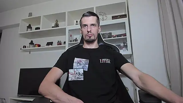 ToddClaytonn online show from 10-04-25, 09:02