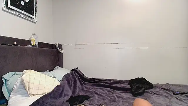 Naomiruty online show from 09-10-25, 12:43