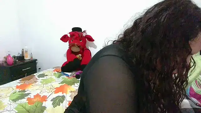 Snapshot of catalina_boobs chatting on 02-20-26, 12:05 catalina boobs online show from 02-20-26, 12:05