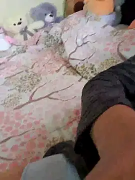 Snapshot of lky85 chatting on 01-26-25, 05:13 lky85 online show from 01-26-25, 05:13