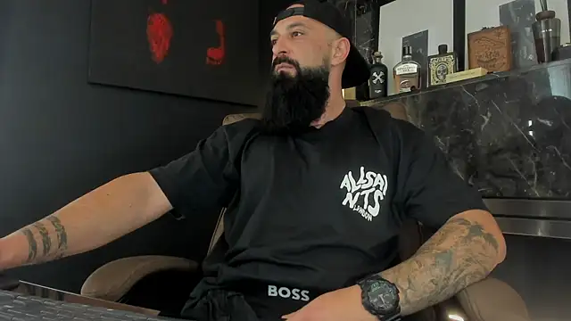 axxelrich  online show from 10-17-25, 09:01