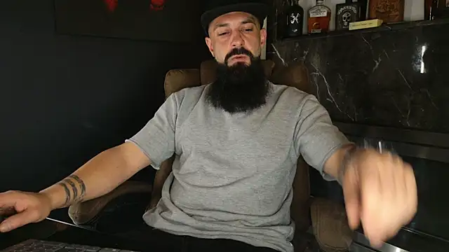 axxelrich  online show from 11-11-25, 04:45