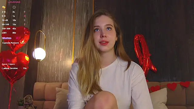 LoraineLuff online show from 02-21-25, 09:22