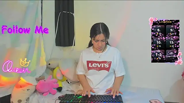 litle mily  online show from 04-05-26, 12:52