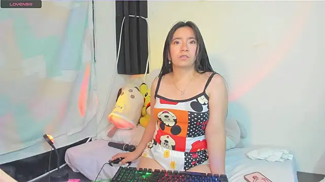 litle mily  online show from 04-14-26, 09:54