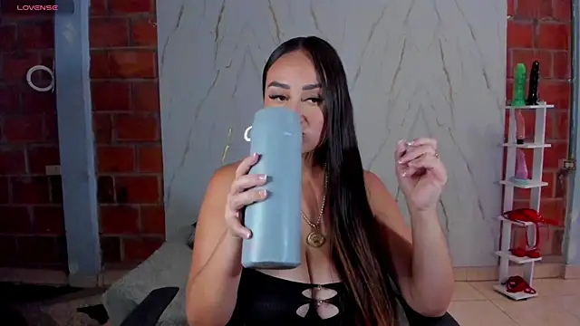 IsaSixty9 online show from 04-08-26, 08:20