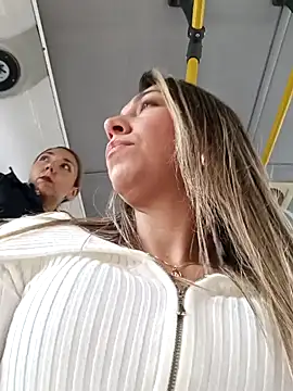 Snapshot of rachellboom chatting on 01-30-25, 07:48 rachellboom online show from 01-30-25, 07:48